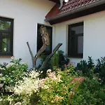 Grosses Landhaus Mit Swimmingpool In Dargun Apartmán Barlin