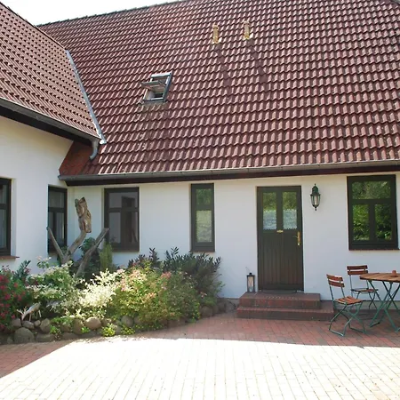 Apartment Elegant Mansion In With Swimming Pool