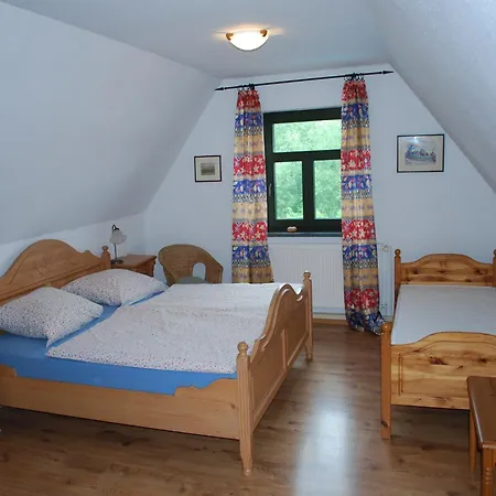Grosses Mit Swimmingpool In Dargun Apartman
