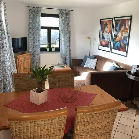 Elegant Mansion In With Swimming Pool * Barlin