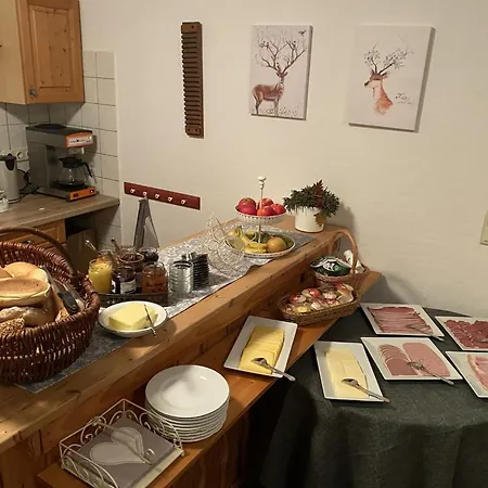 Elegant Mansion In With Swimming Pool Barlin